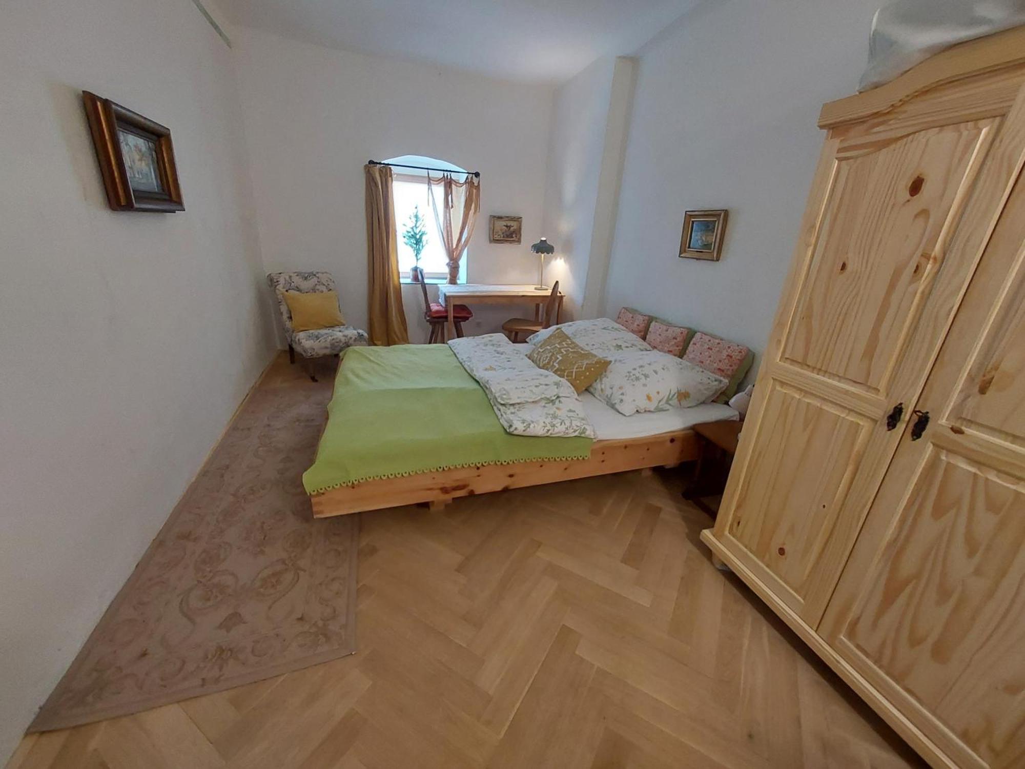 Apartment Zur Krone Neuburg an der Kammel