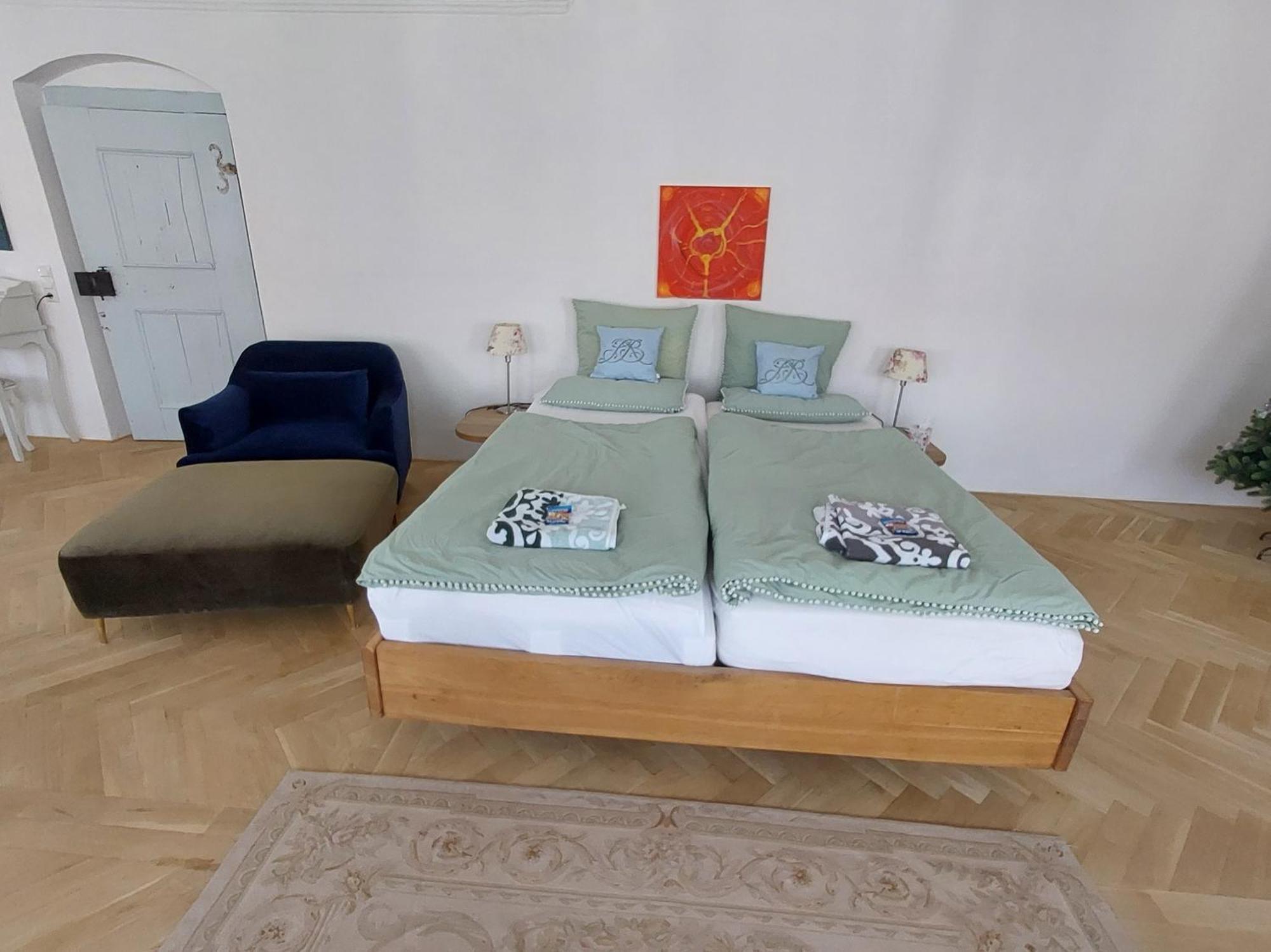 Zur Krone Apartment