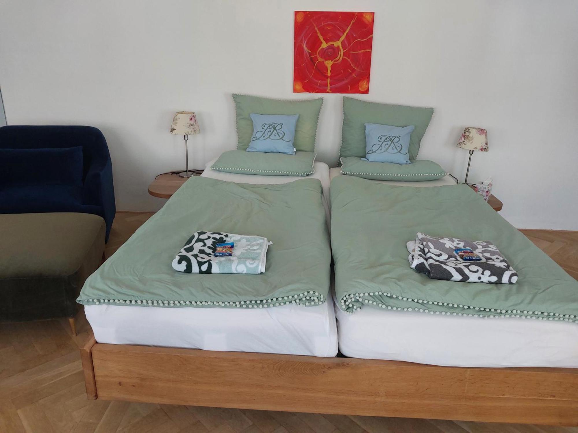 Zur Krone Apartment Neuburg an der Kammel